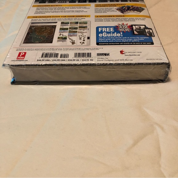 The Witcher WILD HUNT Complete Edition Collector’s Guide - Picture 8 of 13